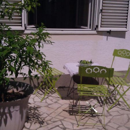 Apartments Little Castle Vodice Exterior foto