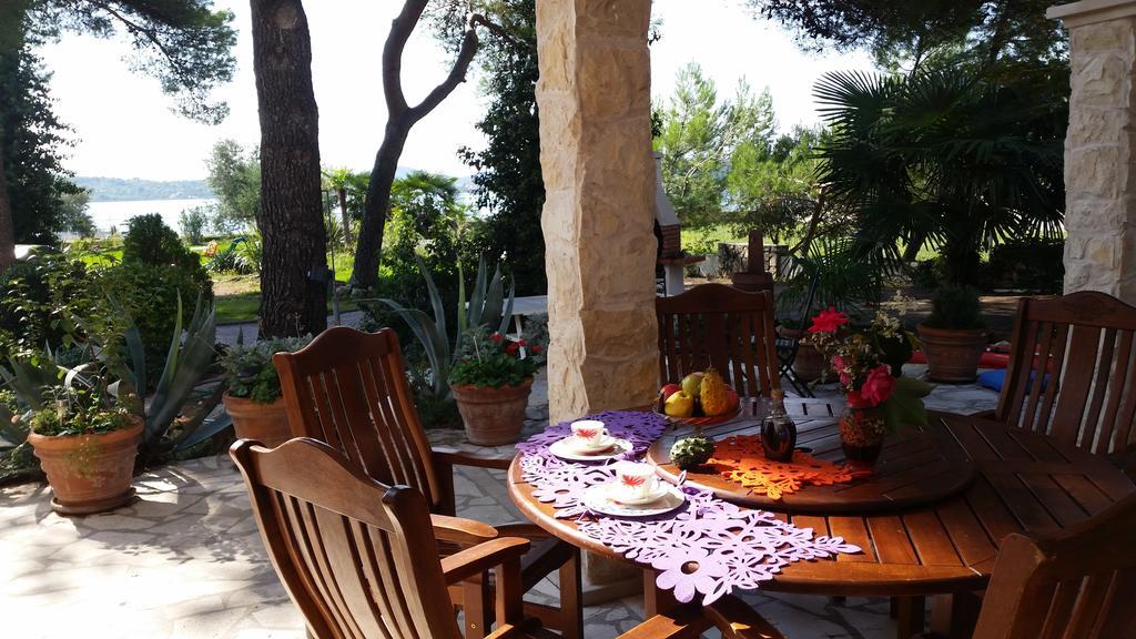 Apartments Little Castle Vodice Exterior foto