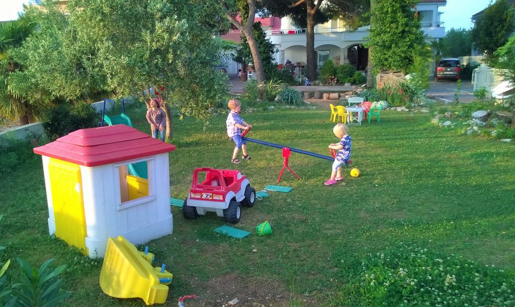 Apartments Little Castle Vodice Exterior foto